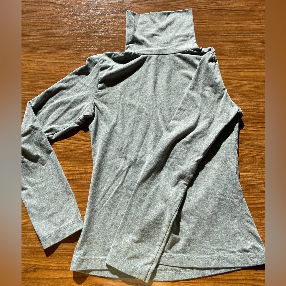 Grey Turtleneck, 100% cotton S/M